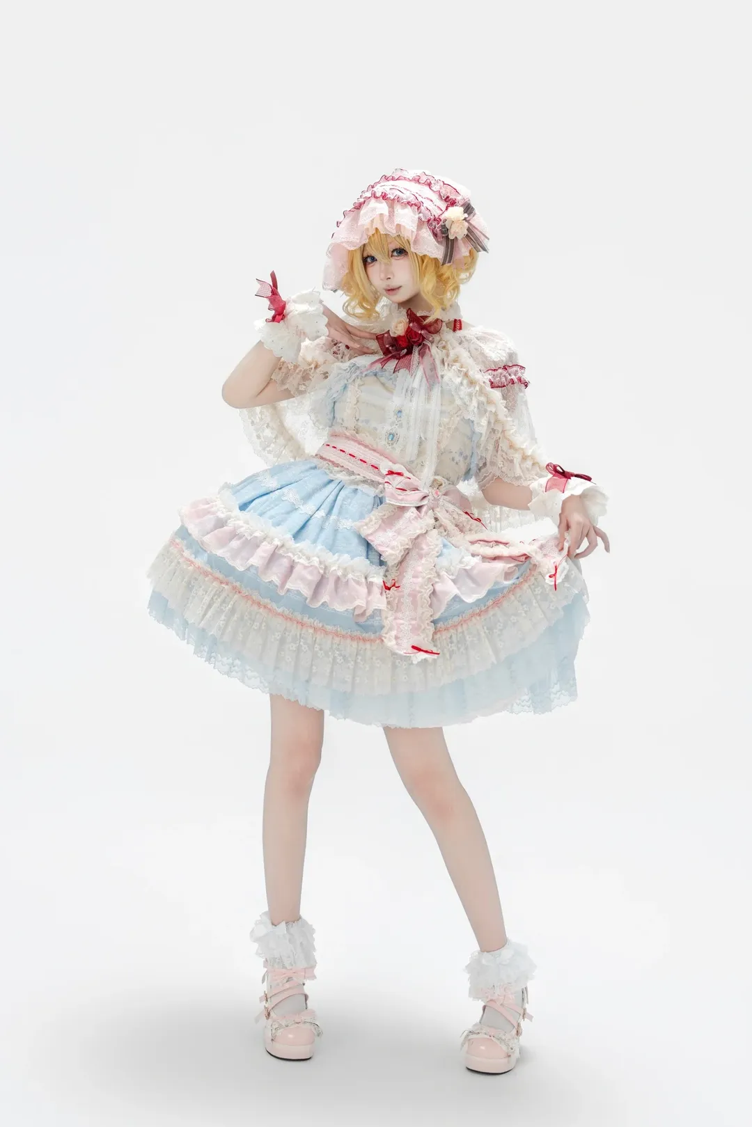 【爱丽丝·玛格特罗依德cos】东方Project doll系Lolita洋装动作参考 - 第 14 张
