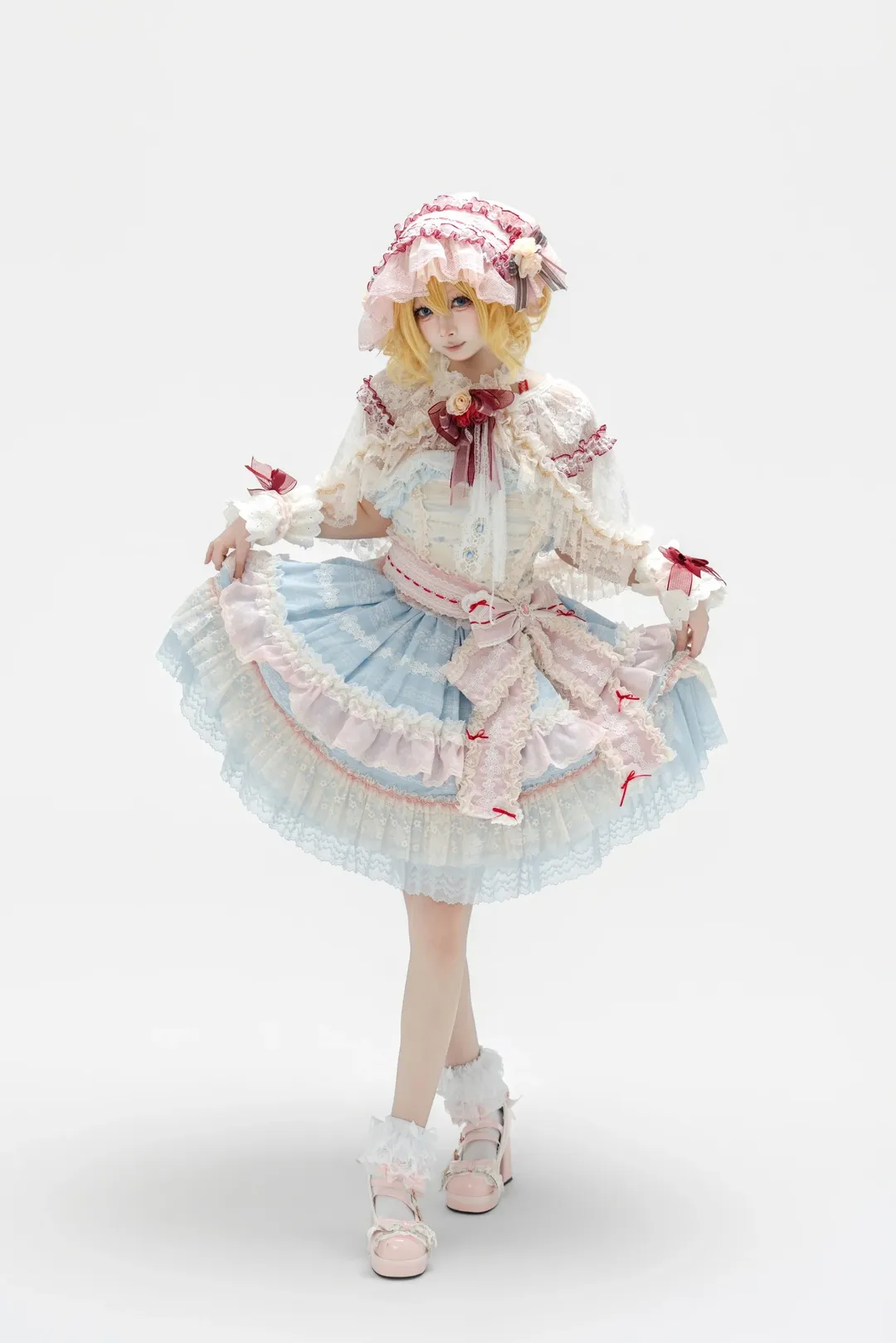 【爱丽丝·玛格特罗依德cos】东方Project doll系Lolita洋装动作参考 - 第 15 张
