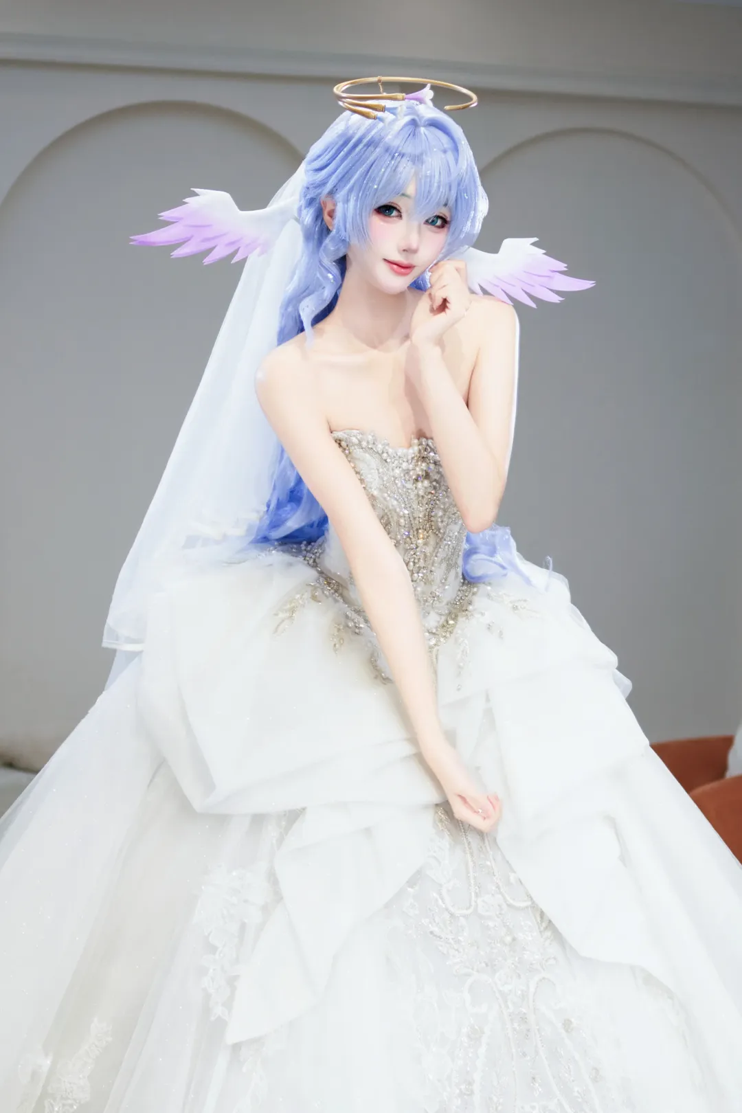 【知更鸟cos】挑战周日哥的天使婚纱造型 - 第 6 张