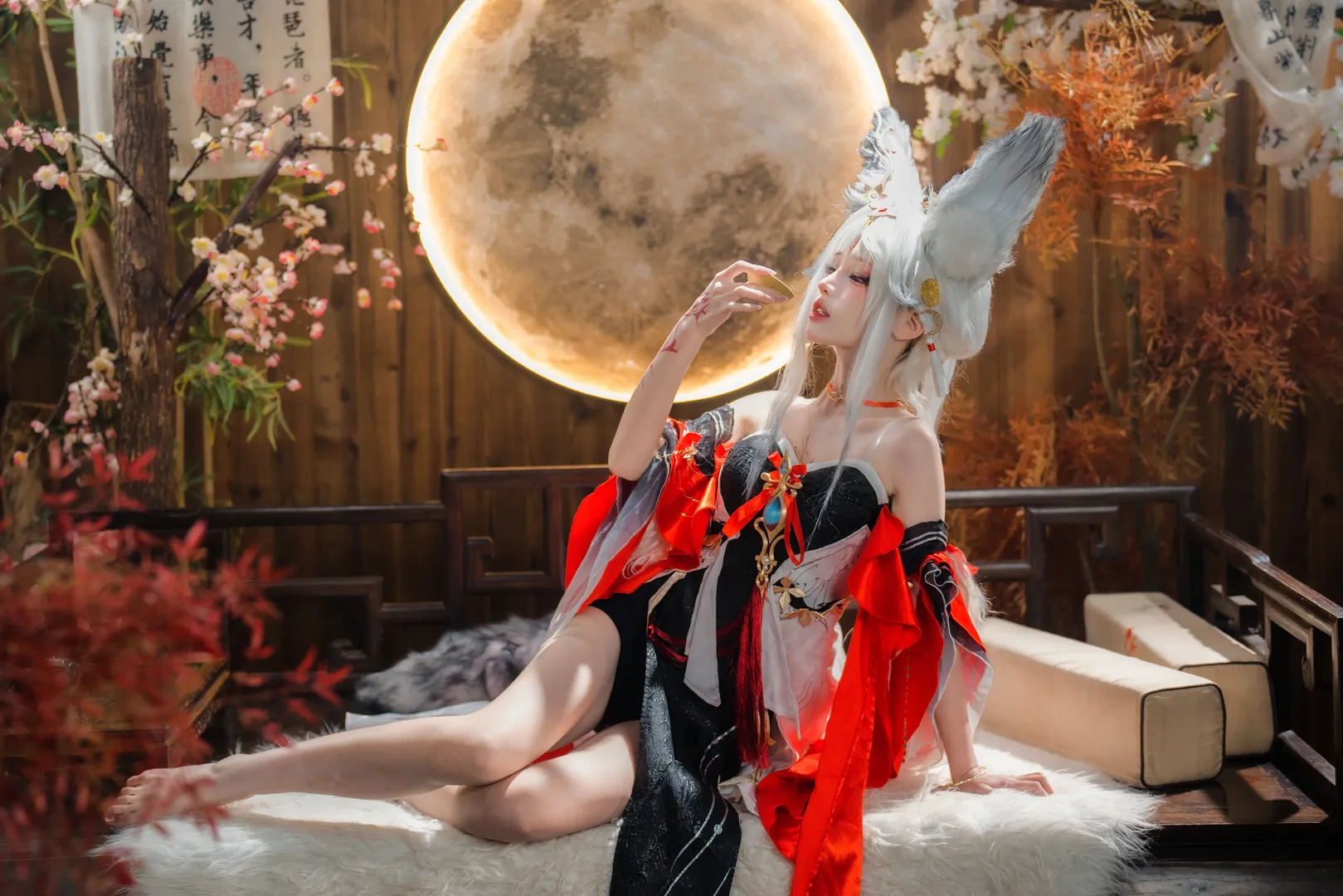 【心月狐cos】鸣潮里的狐妖，红黑配色的拍摄心得 - 第 3 张