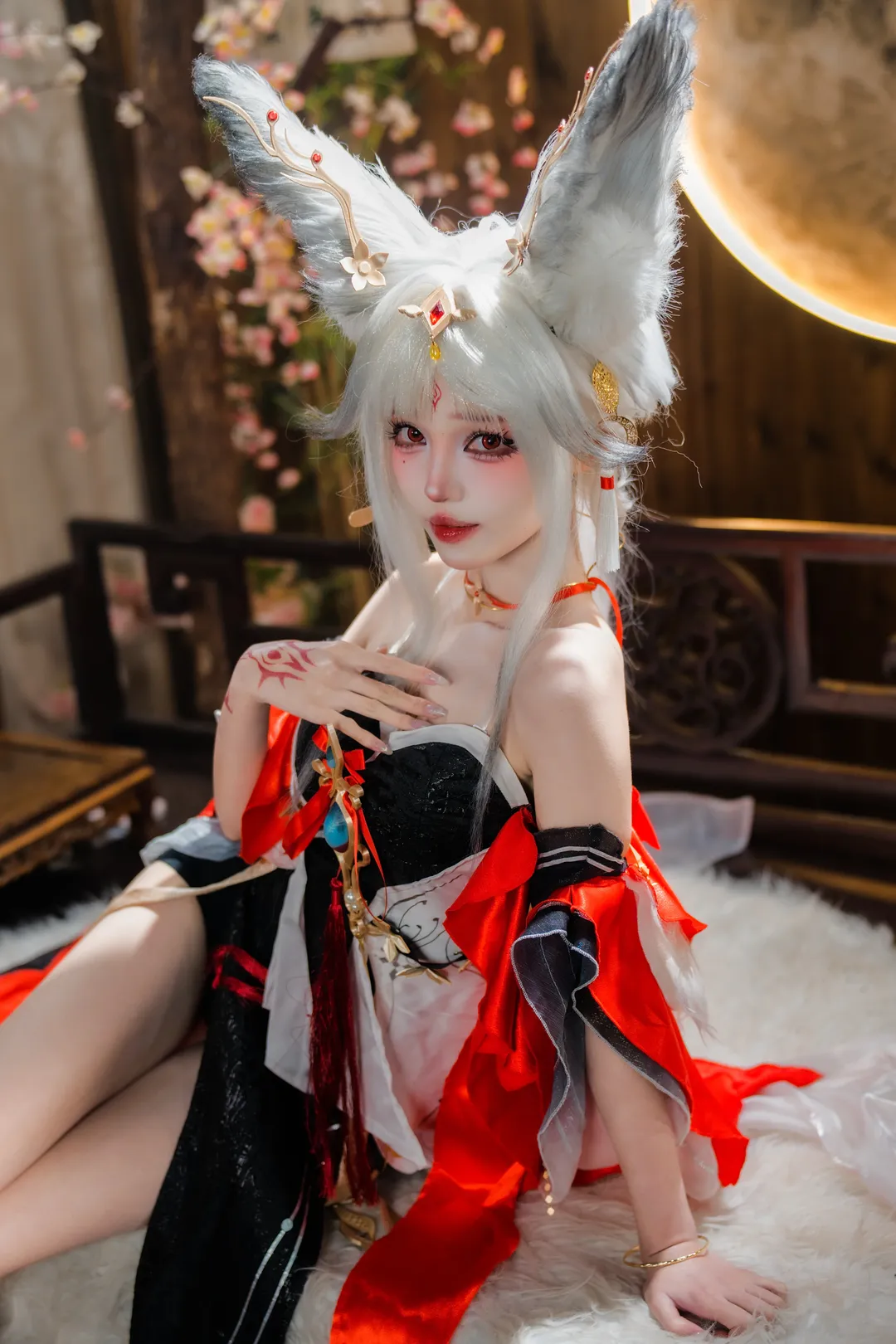 【心月狐cos】鸣潮里的狐妖，红黑配色的拍摄心得 - 第 7 张