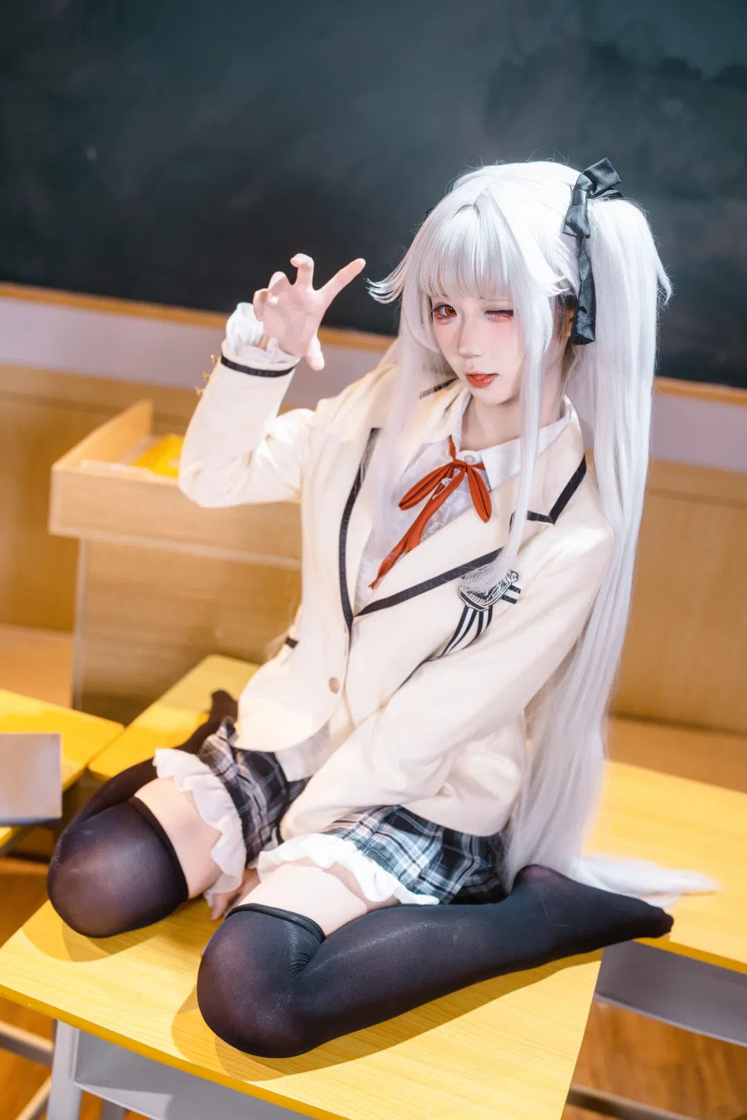 【篝之雾枝cos】美少女万华镜：受诅咒的传说之少女 - 第 3 张