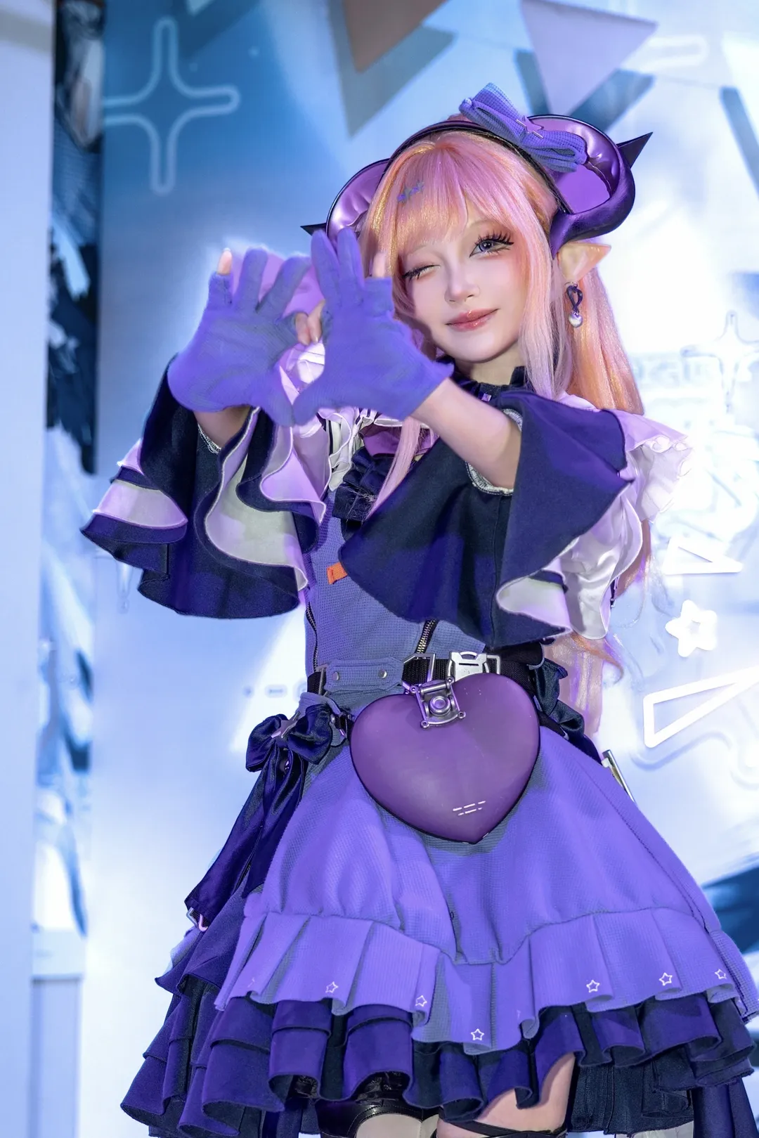 [Liino cosplay] Arknights: Endfield Hypergryph Carnival Purple Outfit Convention photos - Image 1