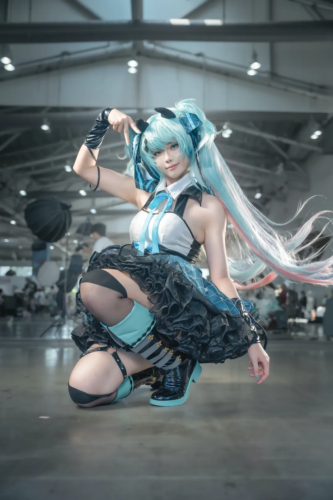 【初音未來cos】初始之音響徹未來，中山漫展的歌聲與光影 - 第 1 張