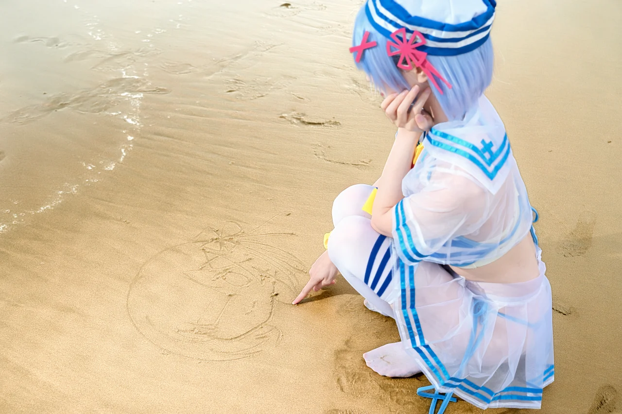 夏日沙滩水手服cos，半透明罩衫与白丝的碰撞 - 第 3 张