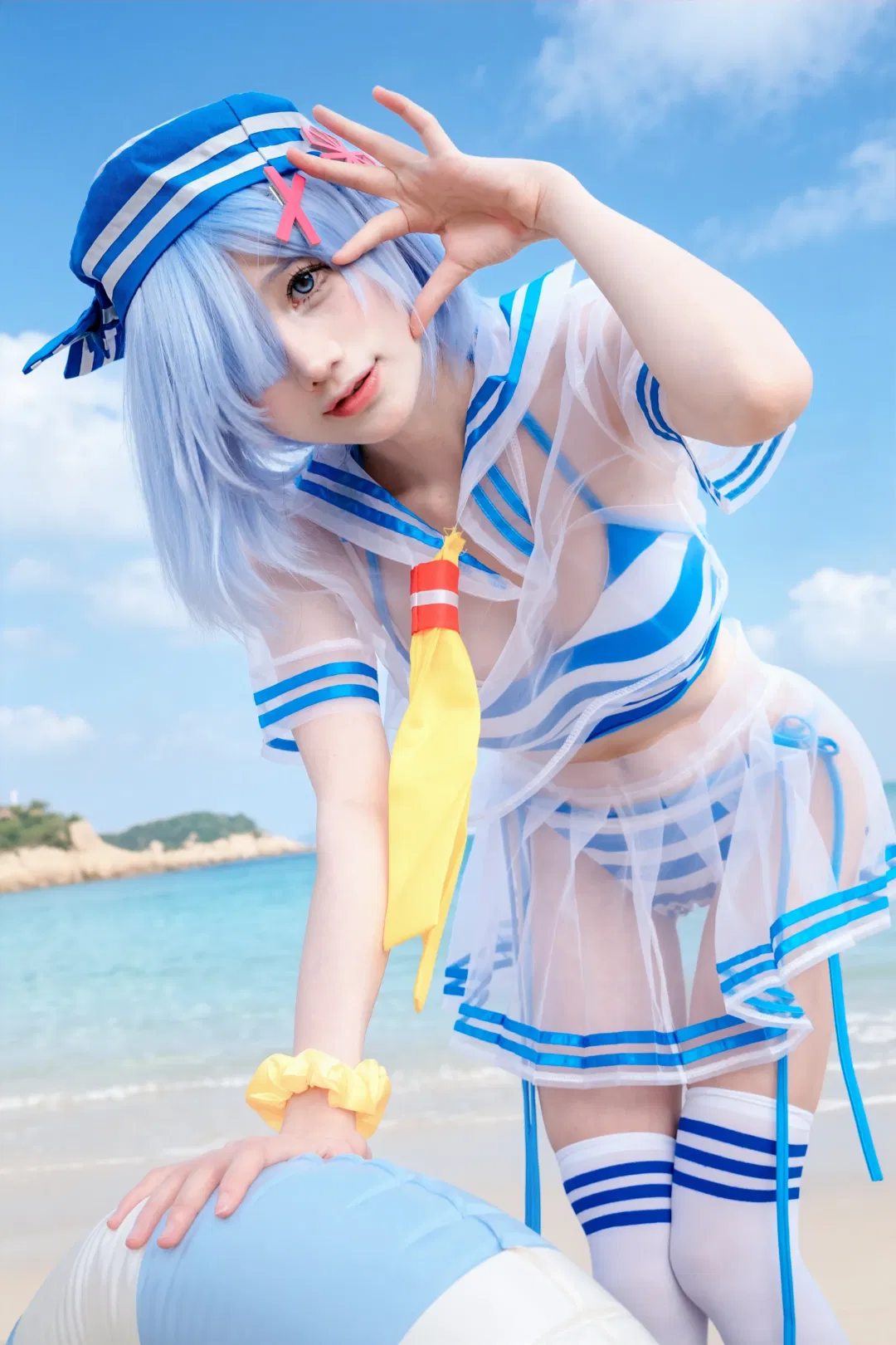 【蕾姆cos】夏日海边顶风拍摄的清凉日常 - 第 1 张