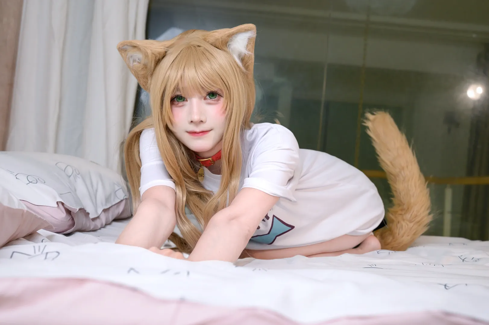 【黄豆粉cos】钻纸箱摇尾巴的居家猫娘 - 第 6 张