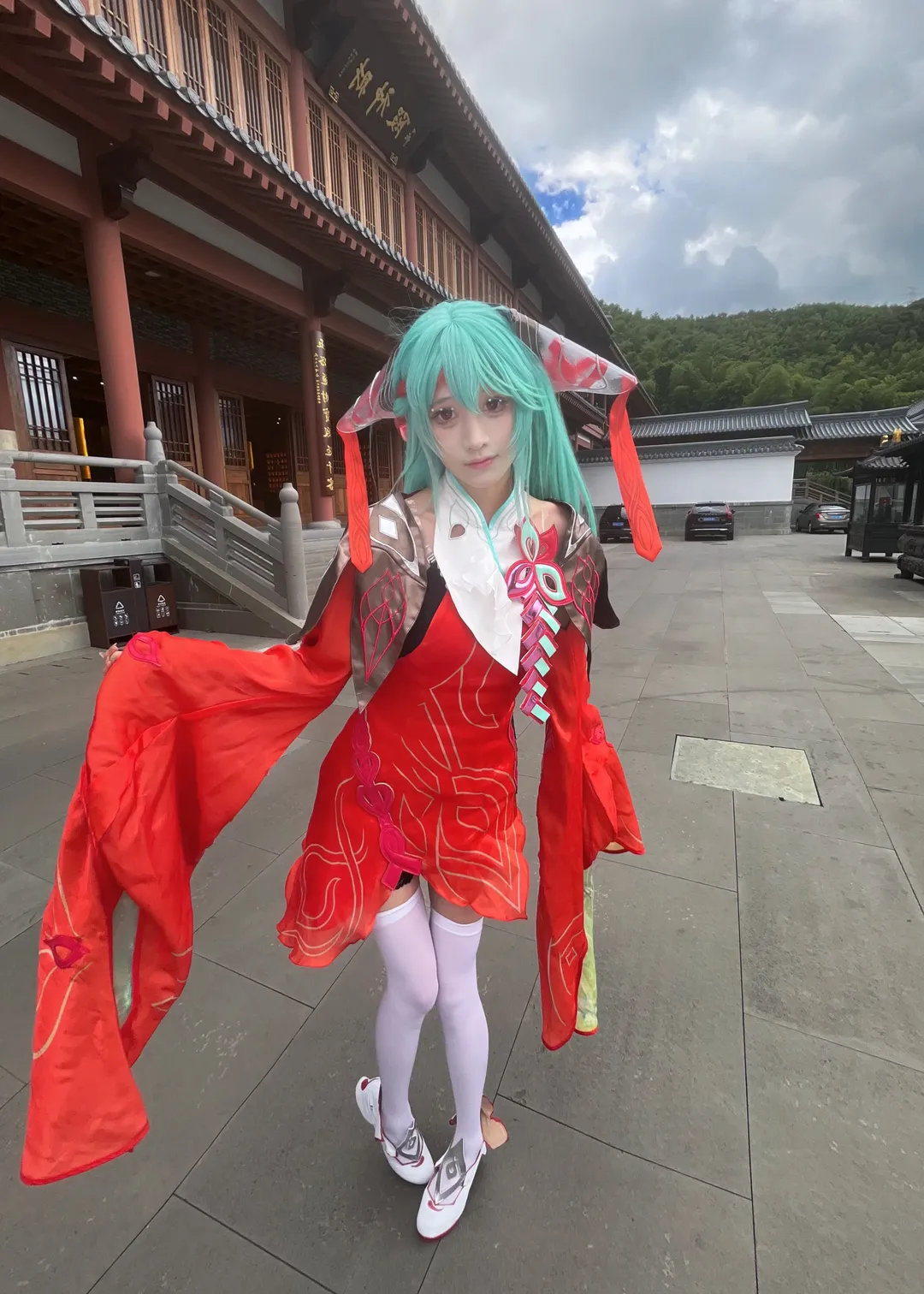 【少司緣cos】王者榮耀裡的綠髮紅衣小財迷 - 第 3 張