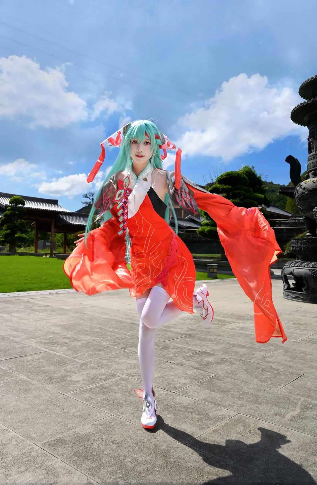 【少司缘cos】宁波香山寺的国风与科幻碰撞 - 第 1 张
