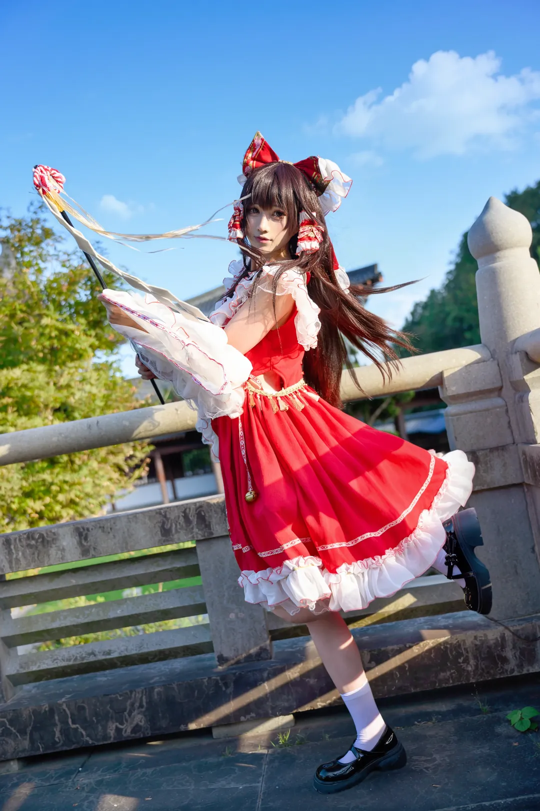 【博丽灵梦cos】东方project 赤色巫女的户外拍摄记录 - 第 1 张
