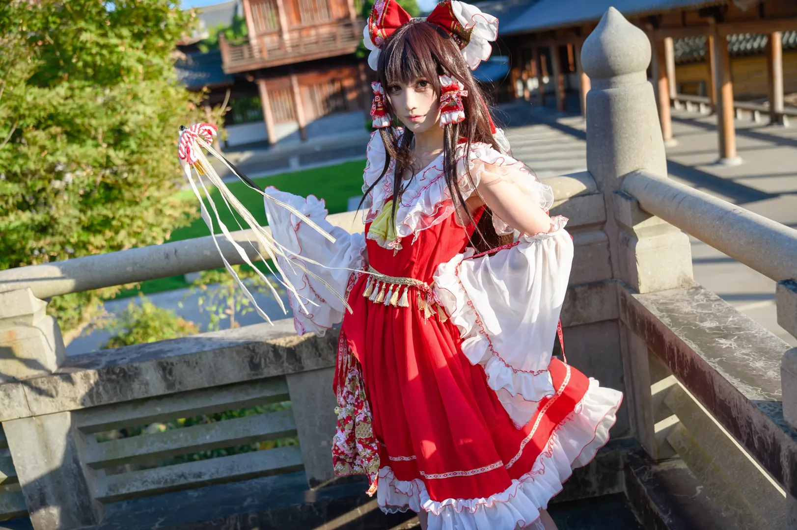 【博丽灵梦cos】东方project 赤色巫女的户外拍摄记录 - 第 3 张