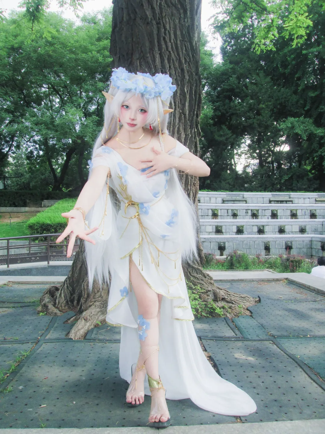 【芙莉莲cos】葬送的芙莉莲冷色调CCD氛围感 - 第 13 张