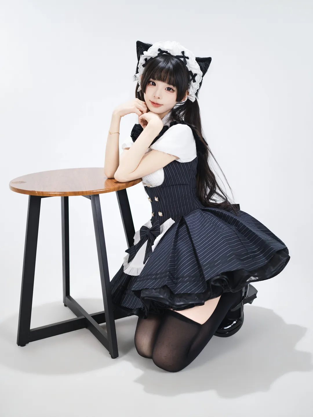 猫耳女仆装白棚拍摄，元气满满的日系写真 - 第 15 张