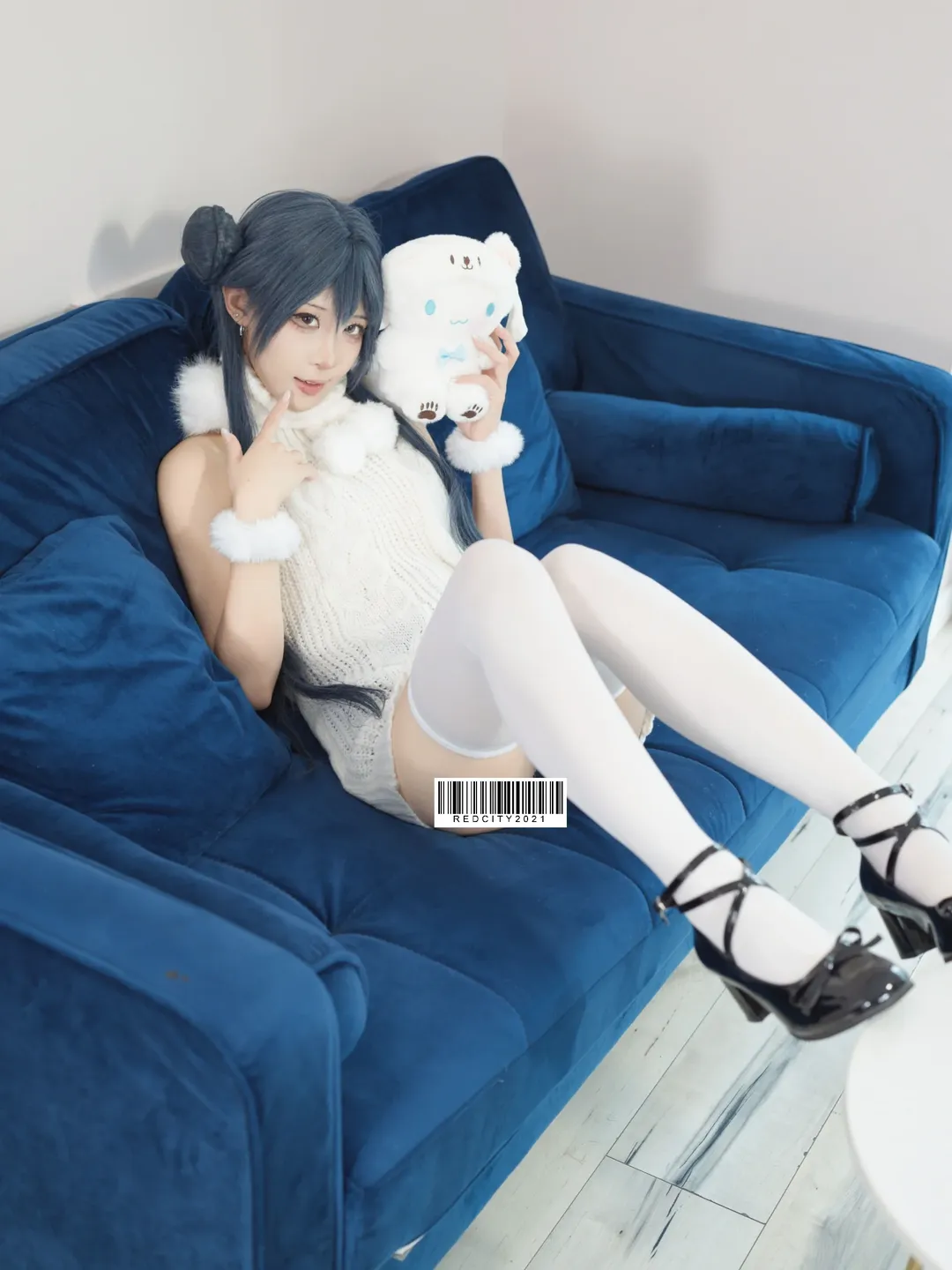 【玉桂狗cos】三丽鸥玉桂狗今日加班中 - 第 1 张