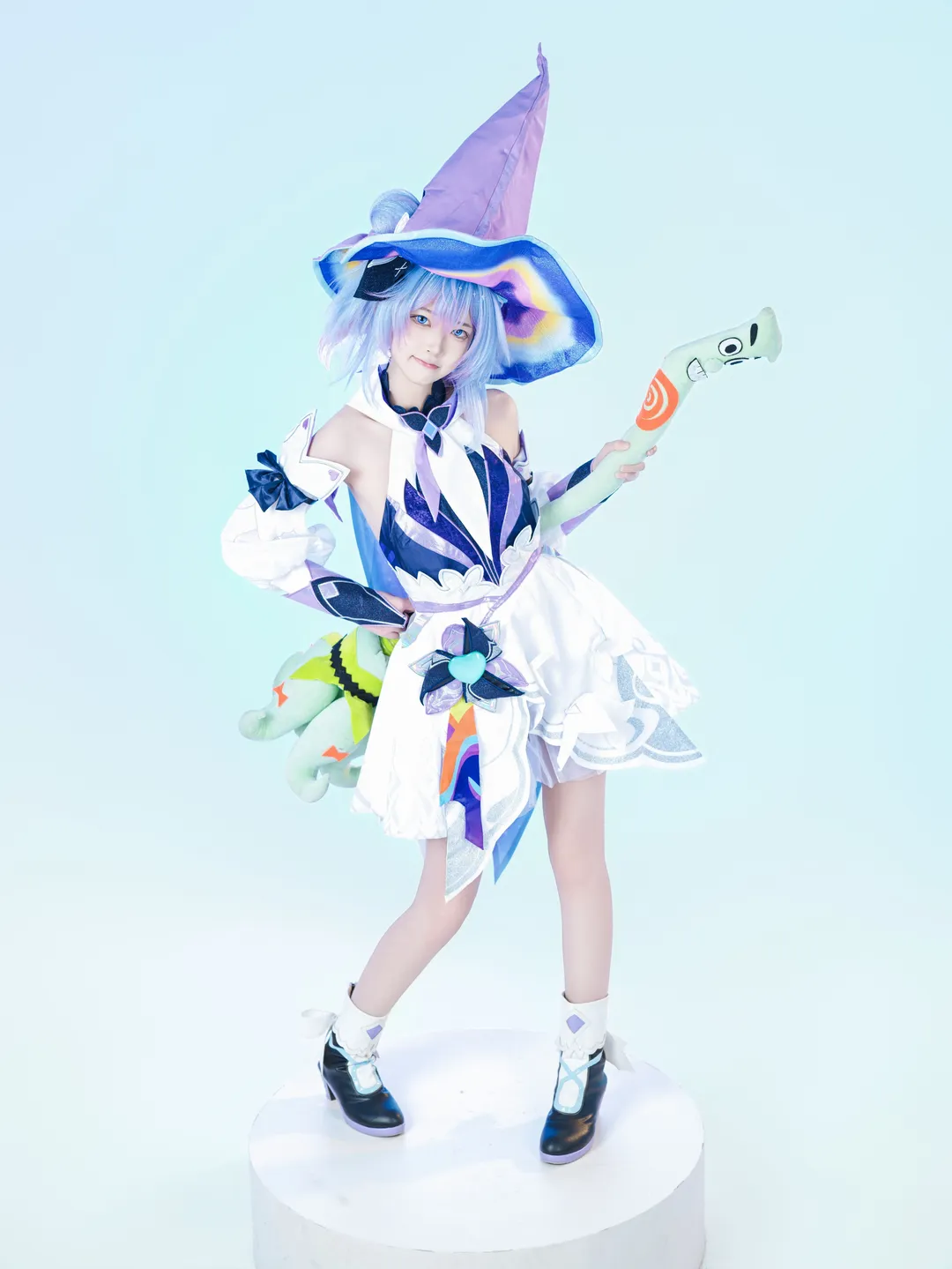 【小乔cos】时之魔女的魔法杖，还真是一个调皮的小家伙 - 第 2 张
