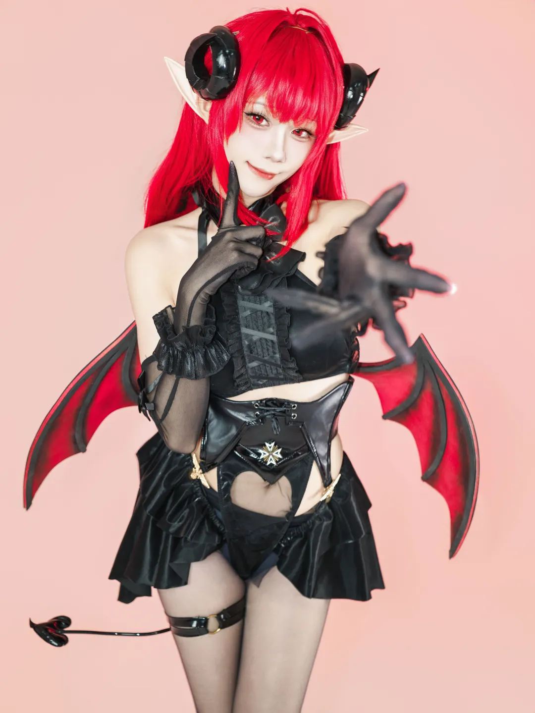 【希尔德加德cos】恶魔契约的致命吸引力 - 第 1 张