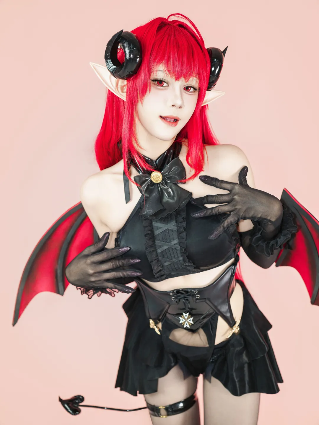 【希尔德加德cos】恶魔契约的致命吸引力 - 第 4 张