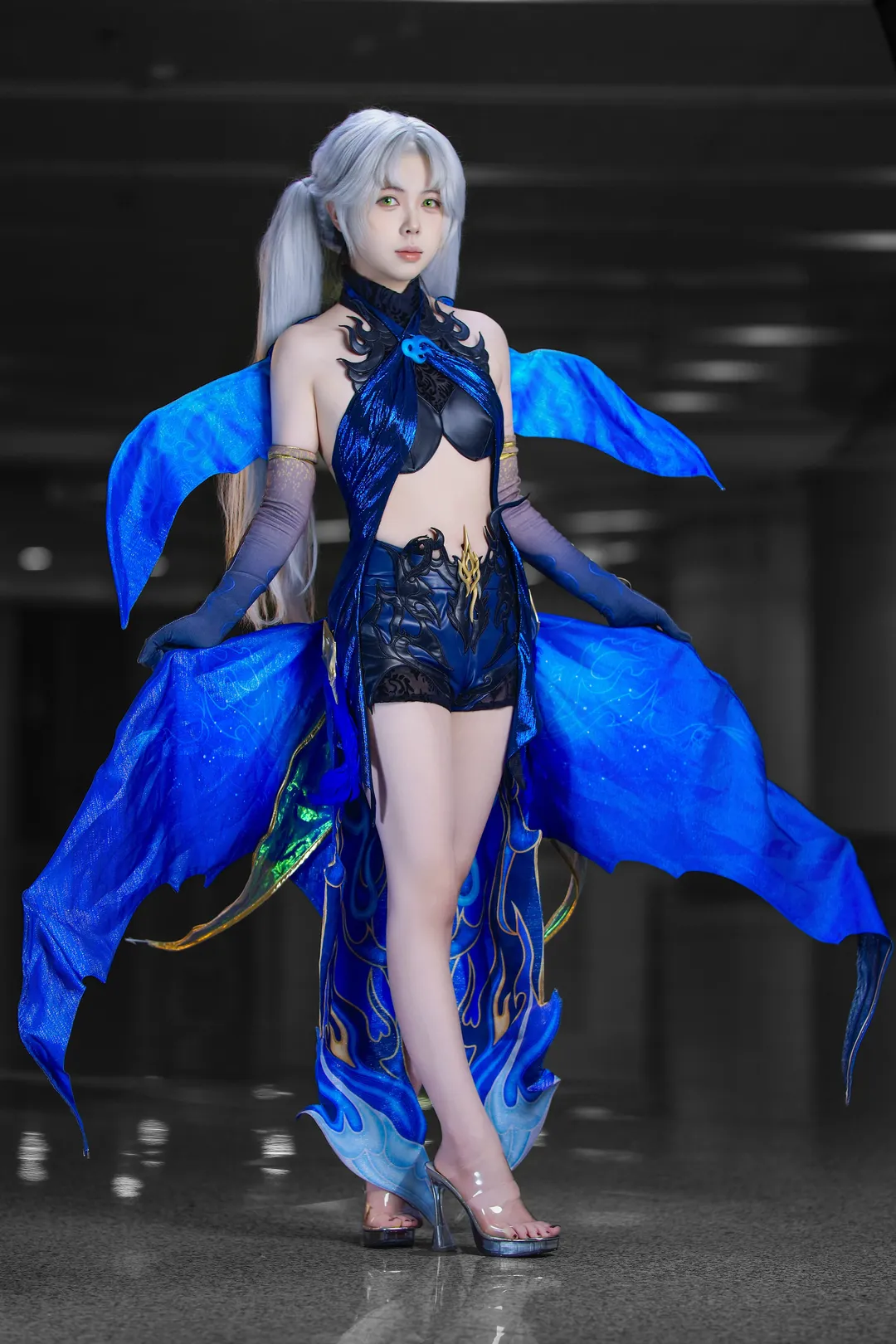 【季瑩瑩cos】永劫無間冷豔藍焰造型的正片分享 - 第 3 張