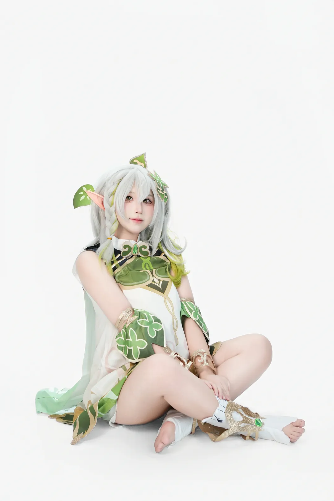 【納西妲cos】白棚裡的萌妹萬用動作參考 - 第 7 張