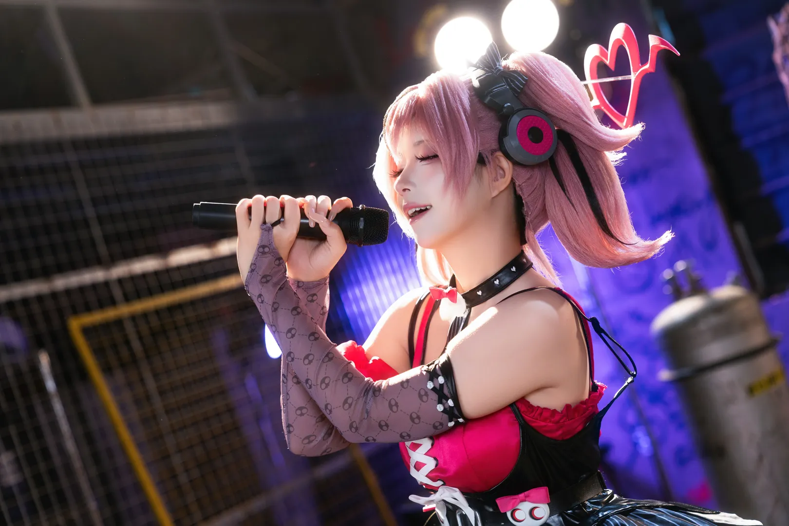 【爱芮cos】绝区零不协和音的舞台瞬间 - 第 3 张