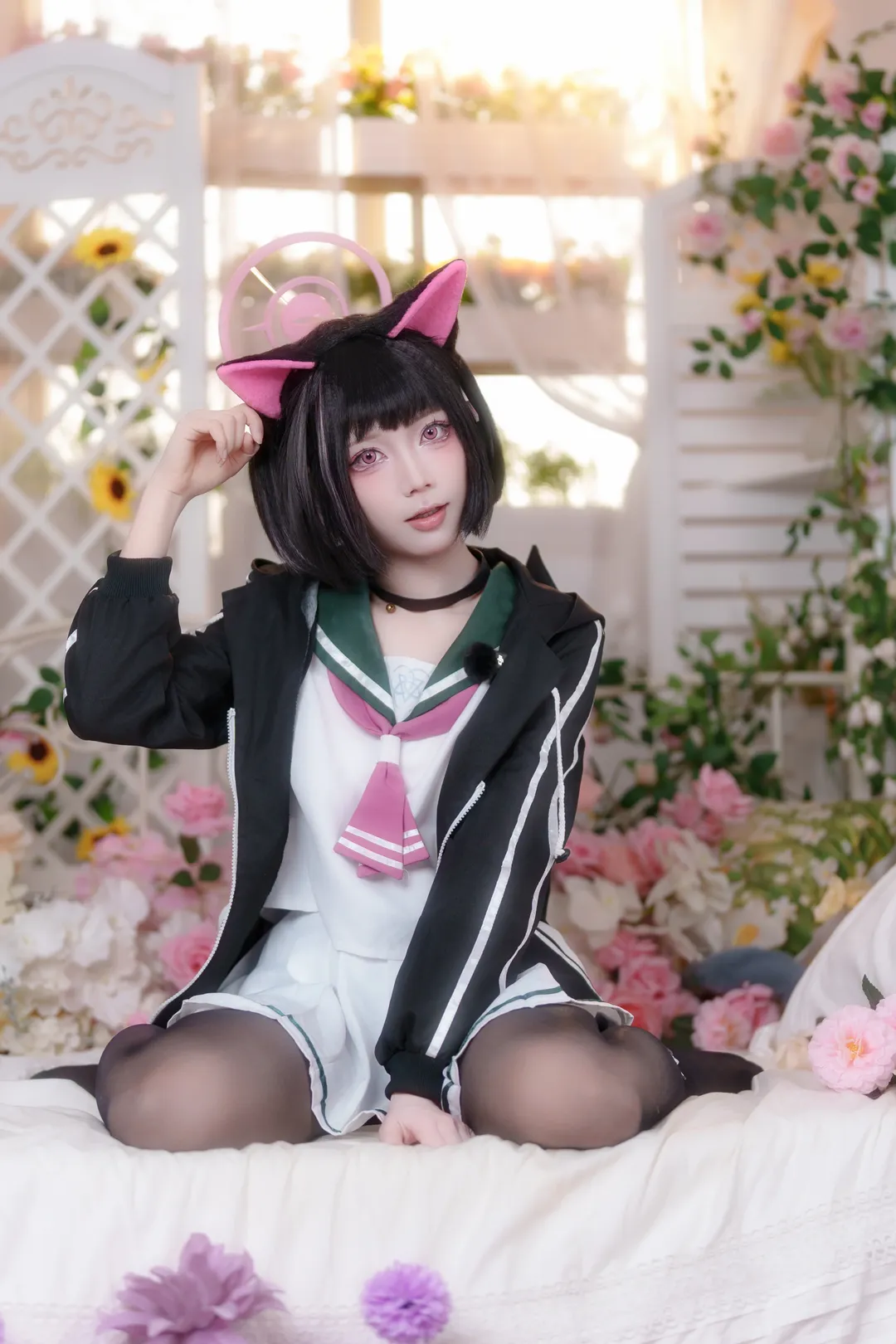 【杏山和纱cos】蔚蓝档案的甜酷学妹，我今年有当一个好孩子吗 - 第 2 张