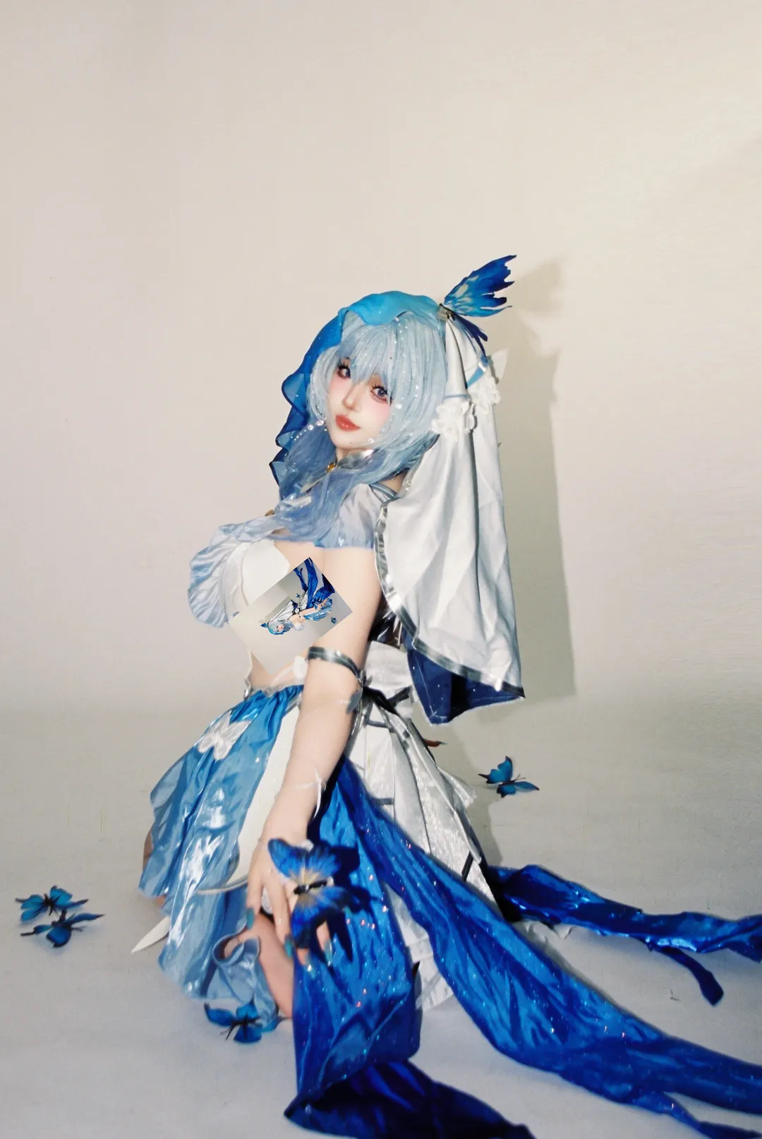 【守岸人cos】鸣潮岸宝的复古胶片婚纱初体验 - 第 1 张