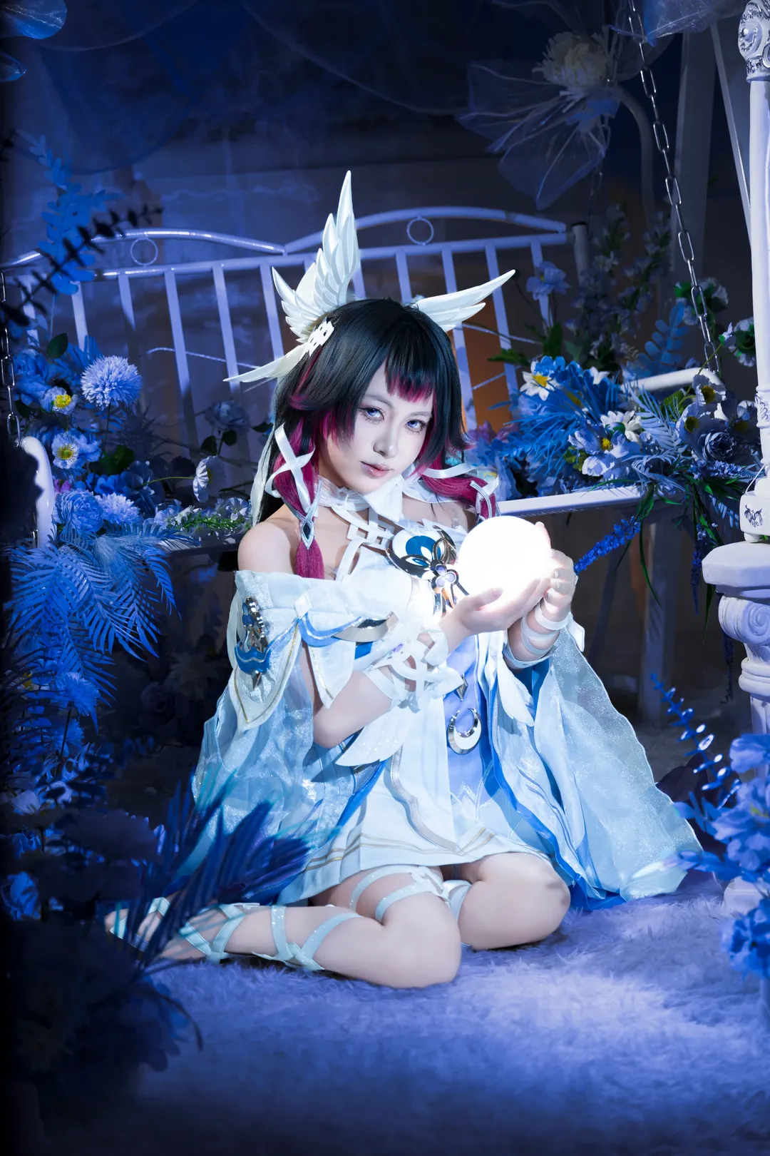原神藍白幻想風cos，棚拍月下小白鴿少女 - 第 2 張