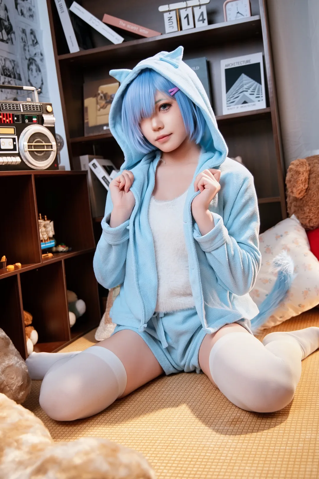【レムコスプレ】Re:ゼロから始める異世界生活、快適でくつろいだ部屋着の撮影 - 1 枚目