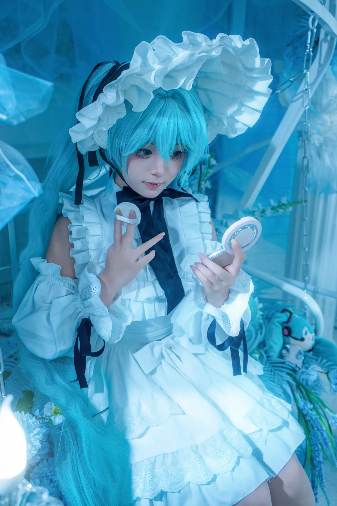 【初音未来cos】冰蓝梦境里的精致人偶 - 第 3 张