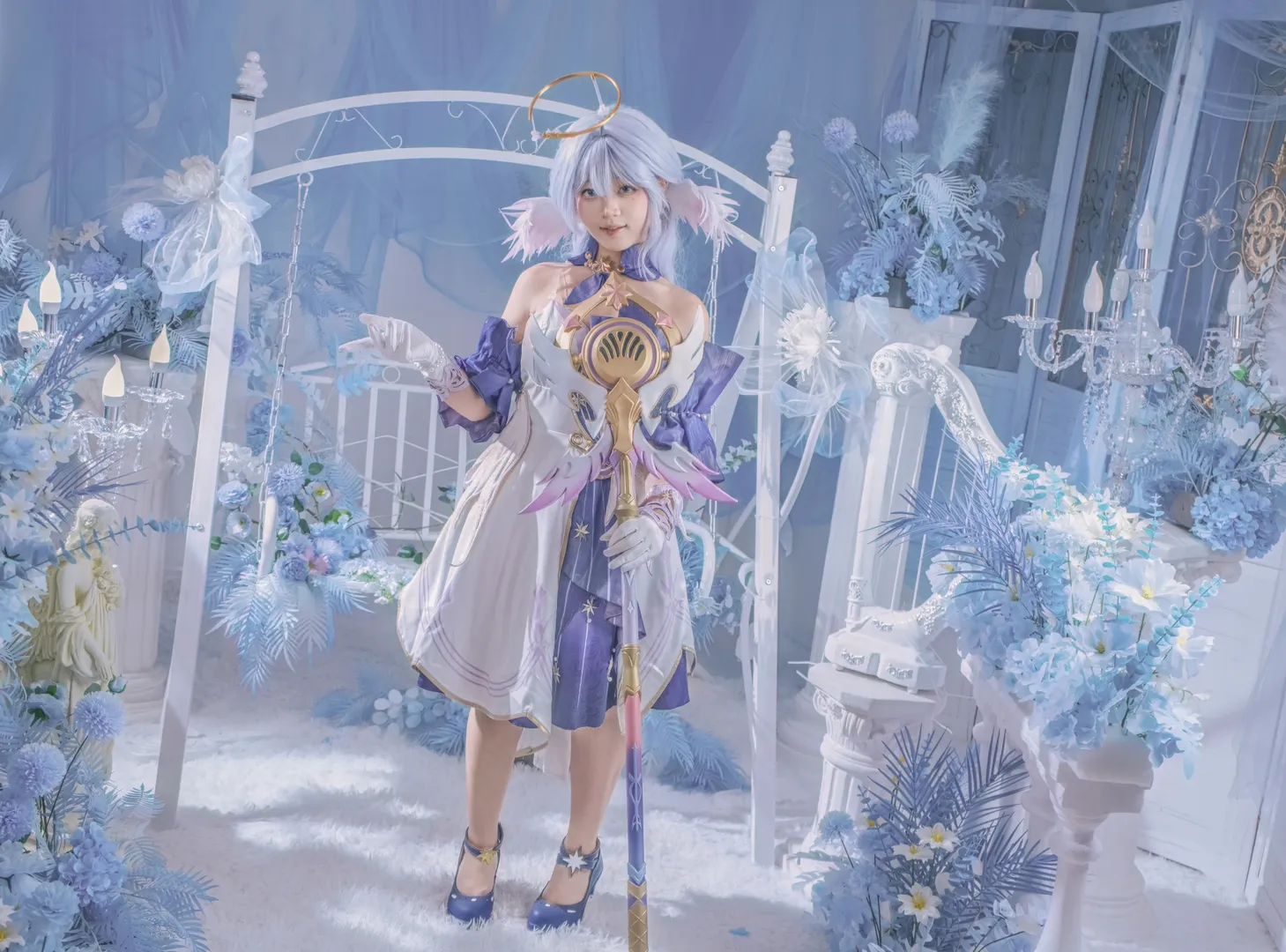 【知更鸟cos】崩坏星穹铁道，蓝白光影里的纯净瞬间 - 第 3 张