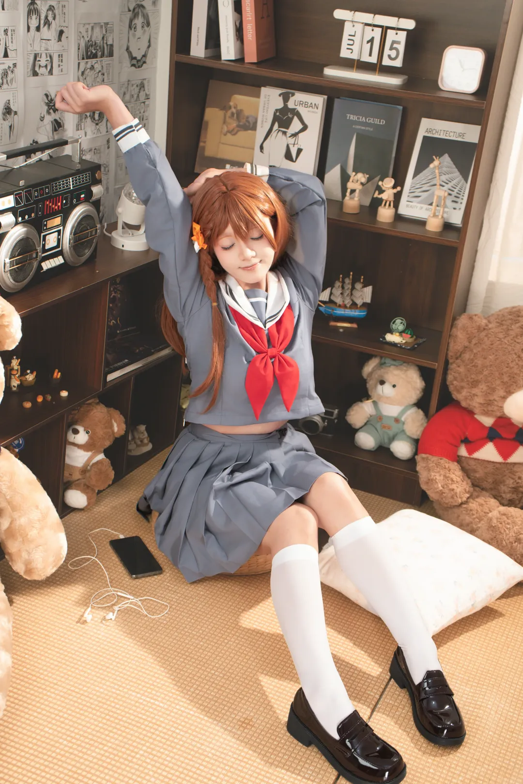 【花里实乃里cos】元气水手服少女的居家日常 - 第 1 张