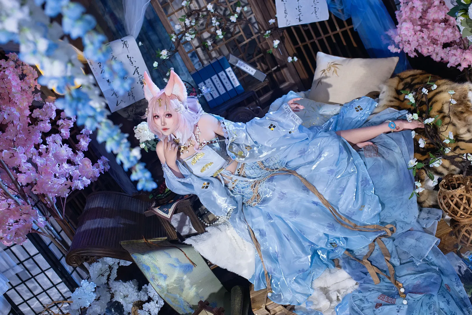 【鸿雪cos】明日方舟鸿雪行梦侧畔，墨笔春窗独回处 - 第 2 张