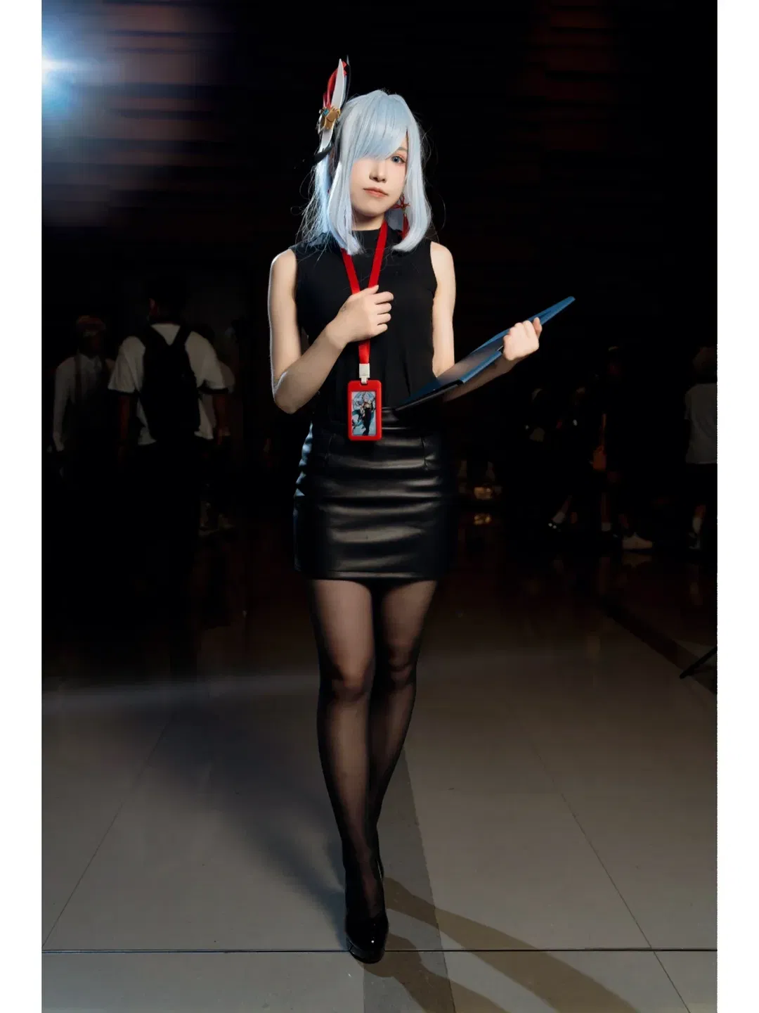 【申鹤cos】原神漫展OL风私设，清冷干练的职场调查员 - 第 9 张