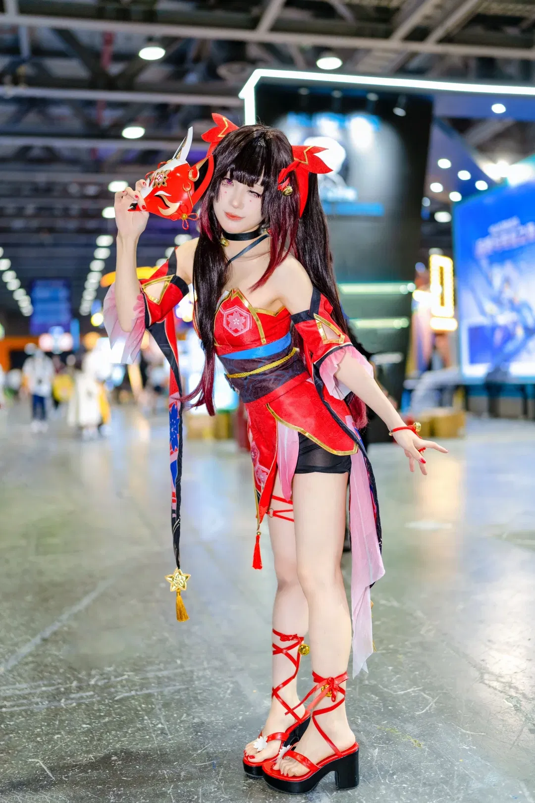 【花火cos】崩坏星穹铁道带着面具的欢愉之旅 - 第 2 张