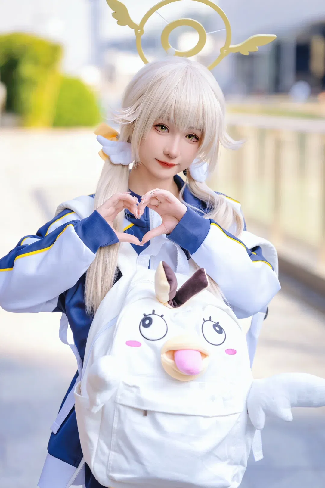 【阿慈谷日富美cos】去佩洛洛庆典当然要带上我的专属背包 - 第 1 张