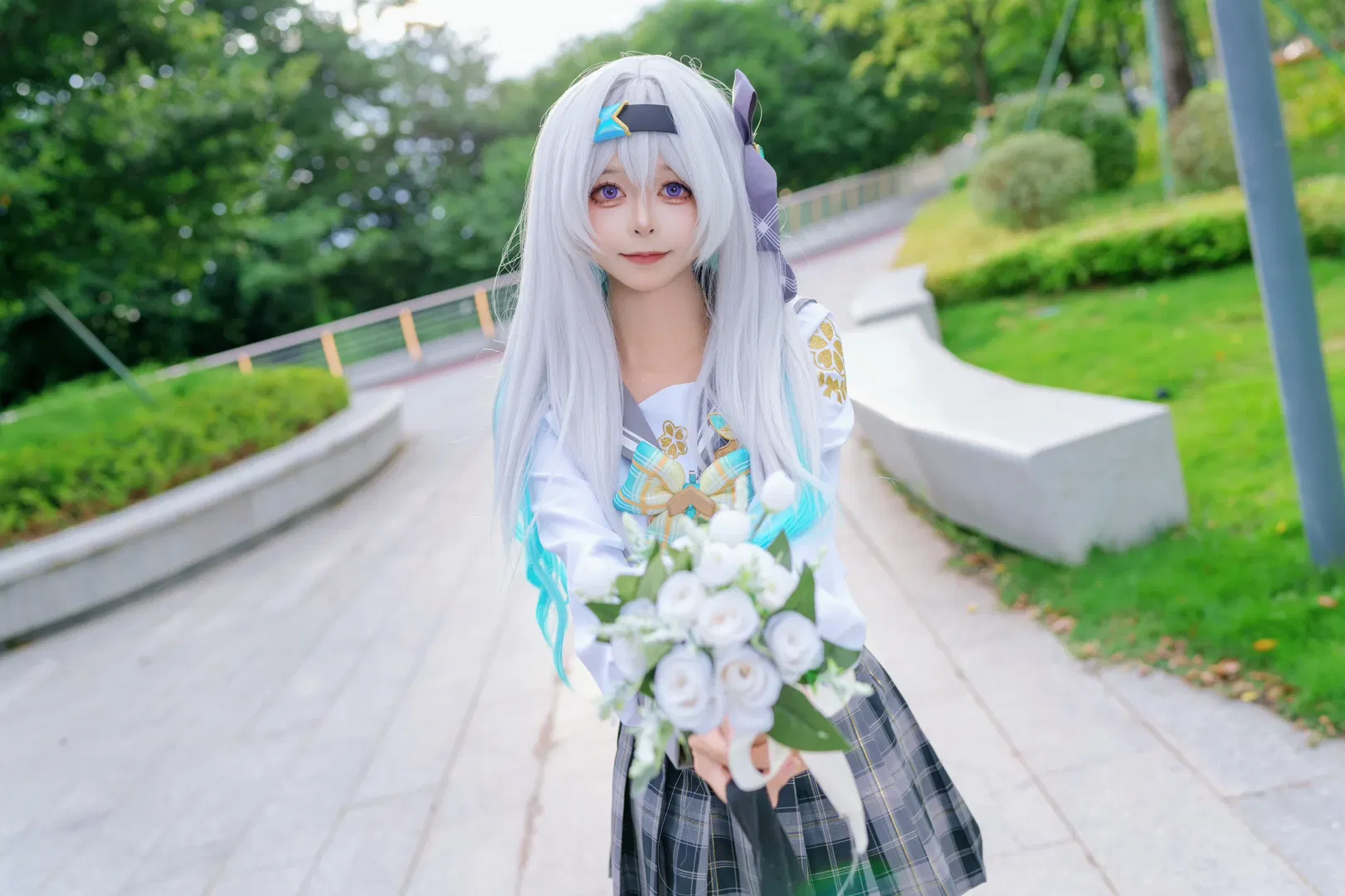【流萤cos】春日手信的江边漫步 - 第 3 张