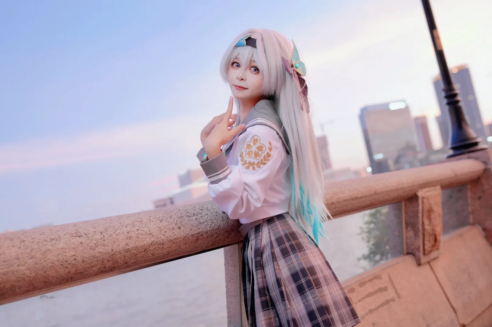 【流萤cos】春日手信的江边漫步 - 第 6 张