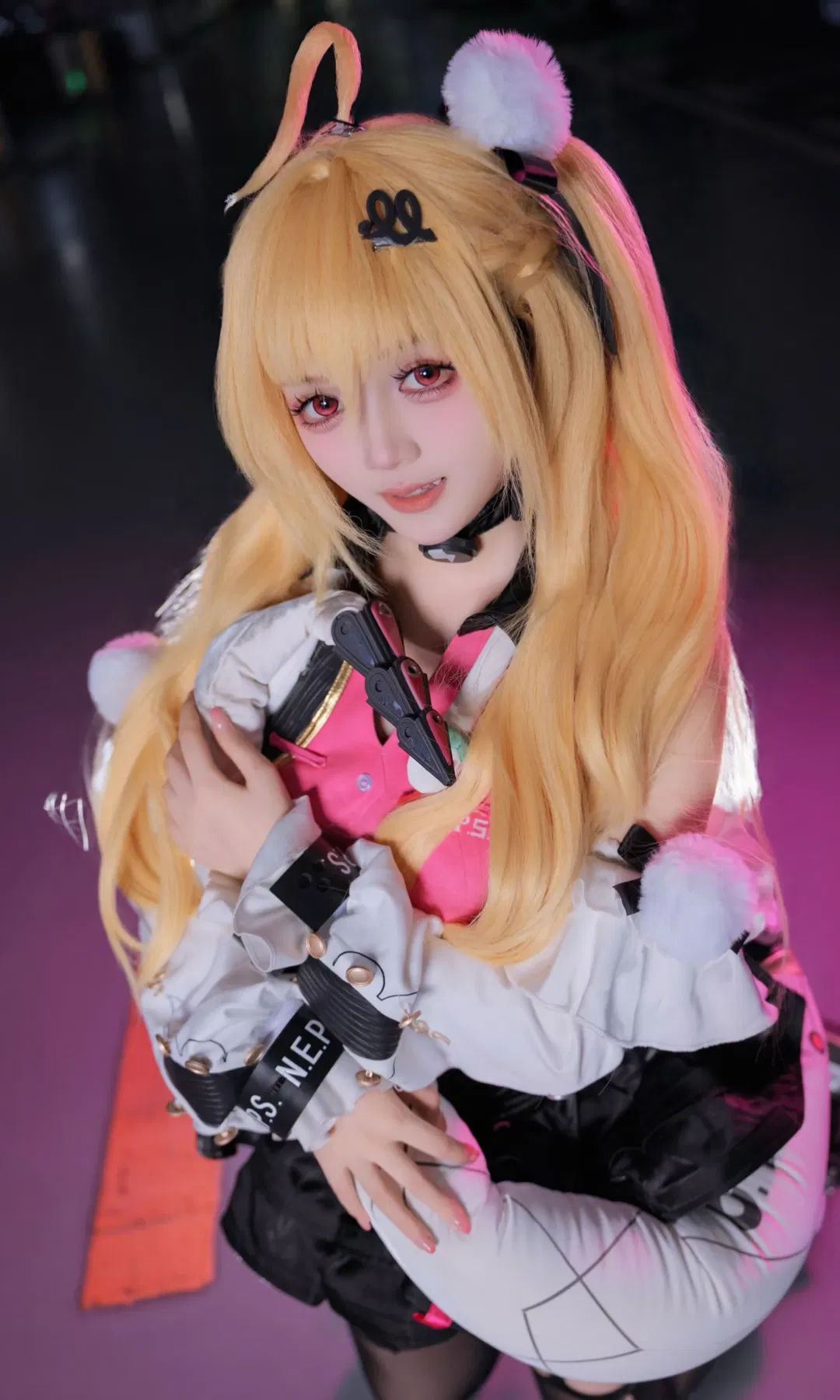 【希希芙cos】绝区零地下车库的治安官出击 - 第 4 张