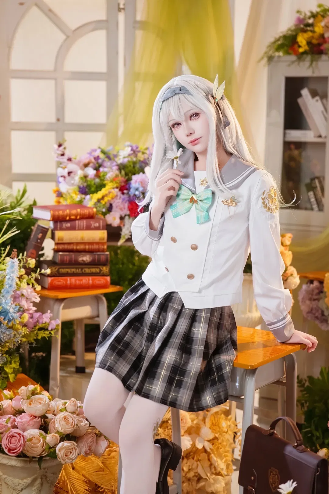 【流萤cos】崩坏星穹铁道花房里的学院风少女 - 第 5 张