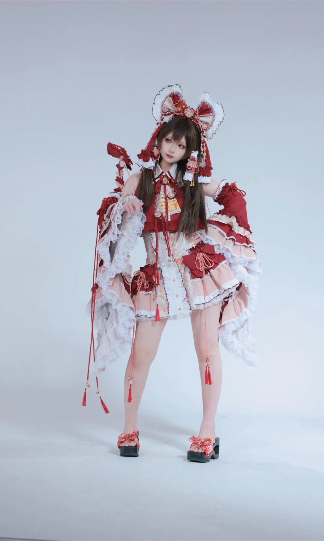 【博丽灵梦cos】东方Project 退治中的红白巫女 - 第 4 张