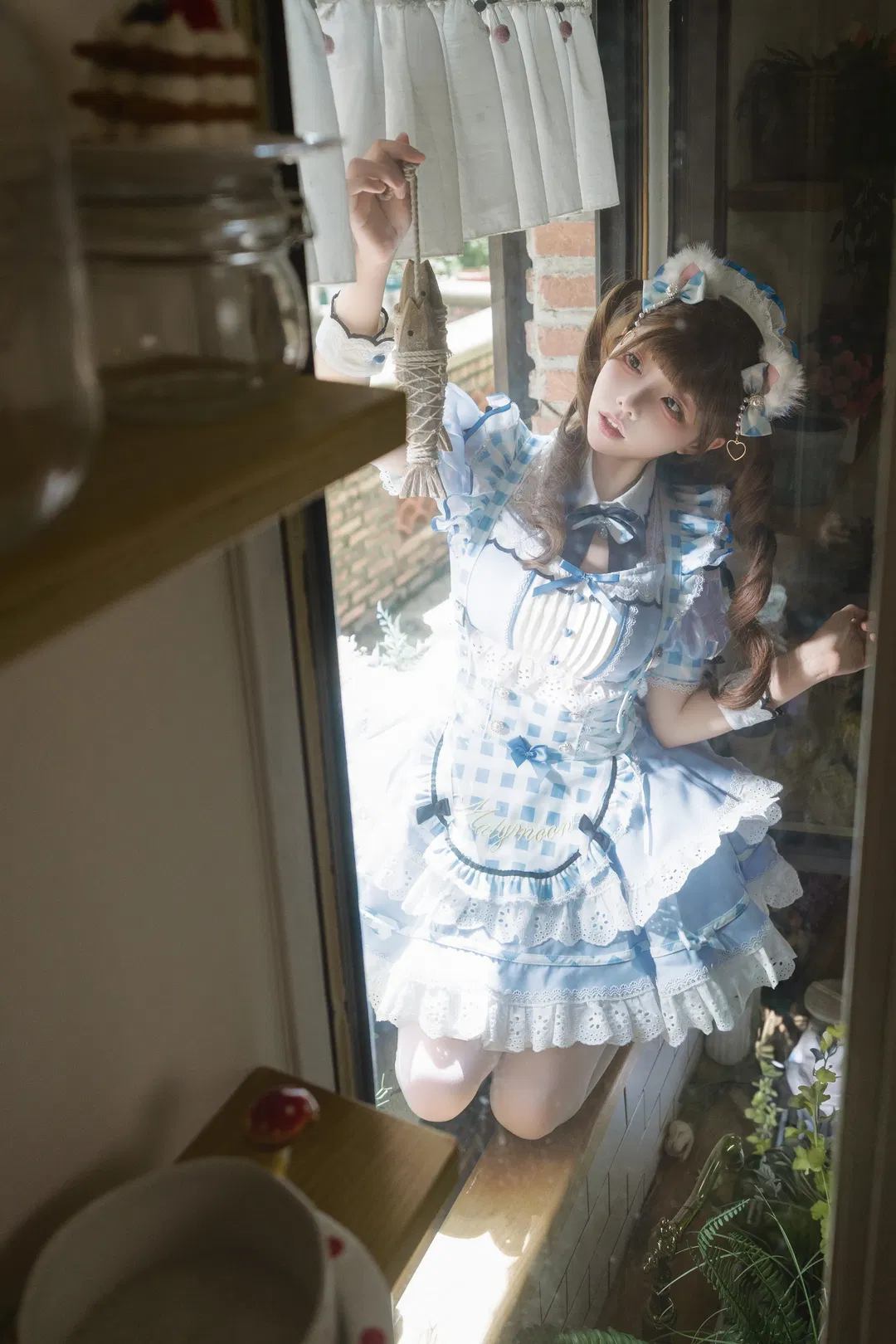 藍白格紋Lolita穿搭，窗臺邊的慵懶午後 - 第 1 張