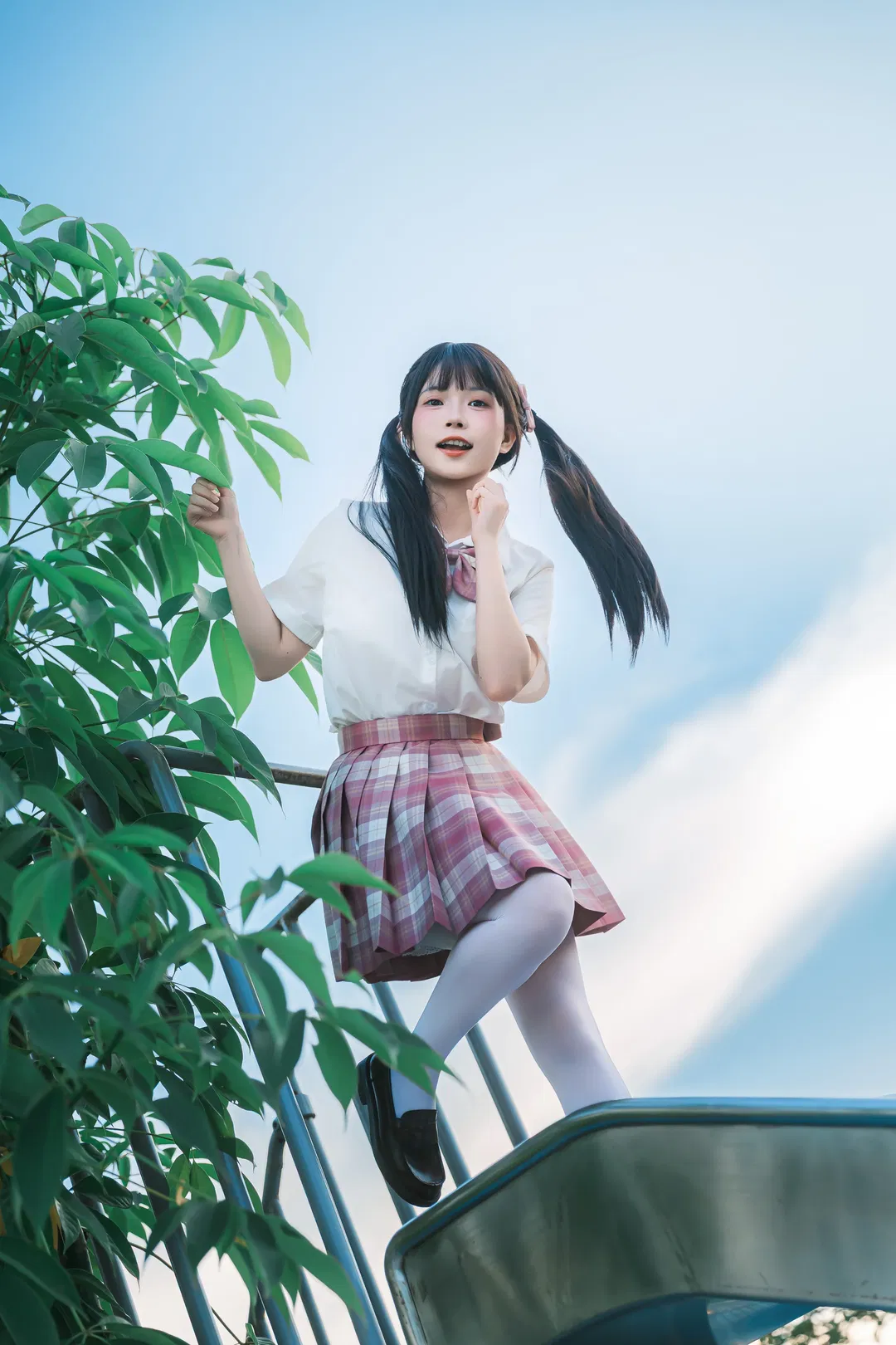 遊樂園裡的JK制服雙馬尾元氣少女 - 第 9 張