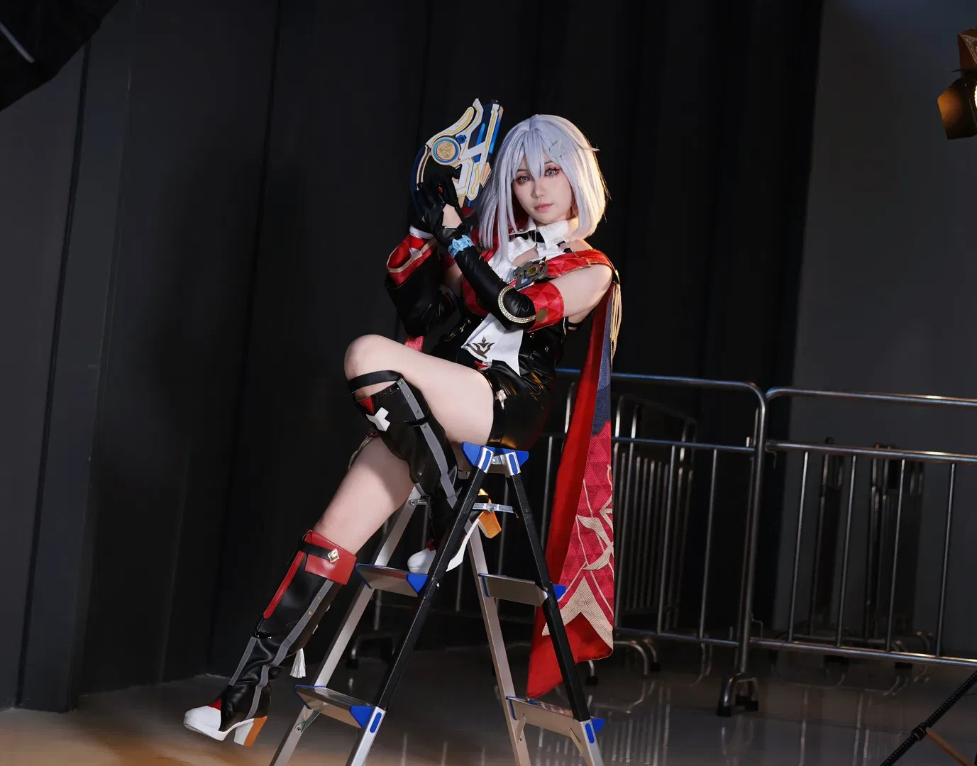 【托帕cos】崩坏星穹铁道特殊债务纠察部的横琴漫展场照 - 第 6 张