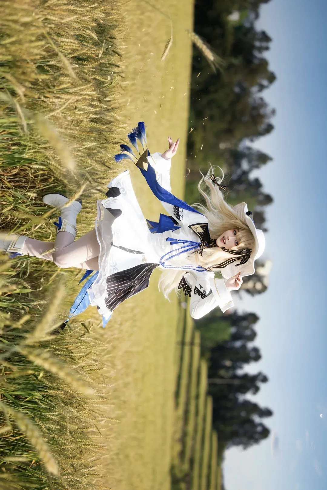【菲比cos】鸣潮麦田里的春风与魔法 - 第 3 张
