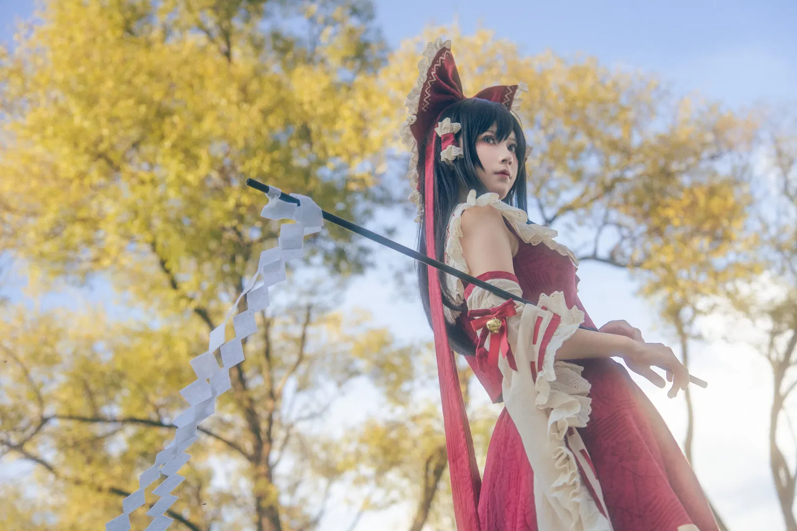 【博丽灵梦cos】在洱海的微风中，做一回乐园的美好巫女 - 第 8 张