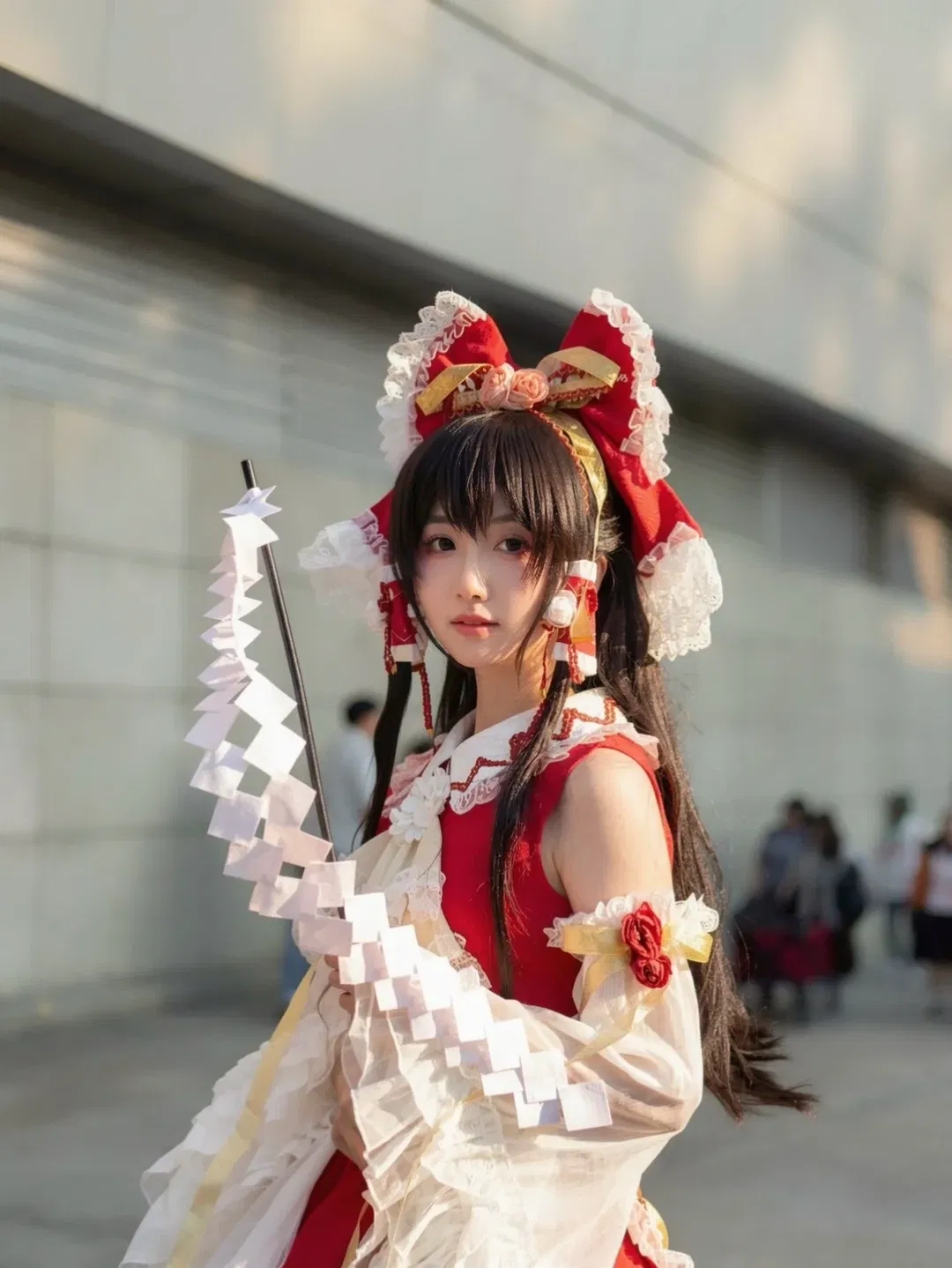 【博丽灵梦cos】东方project经典红白巫女服户外实拍 - 第 1 张