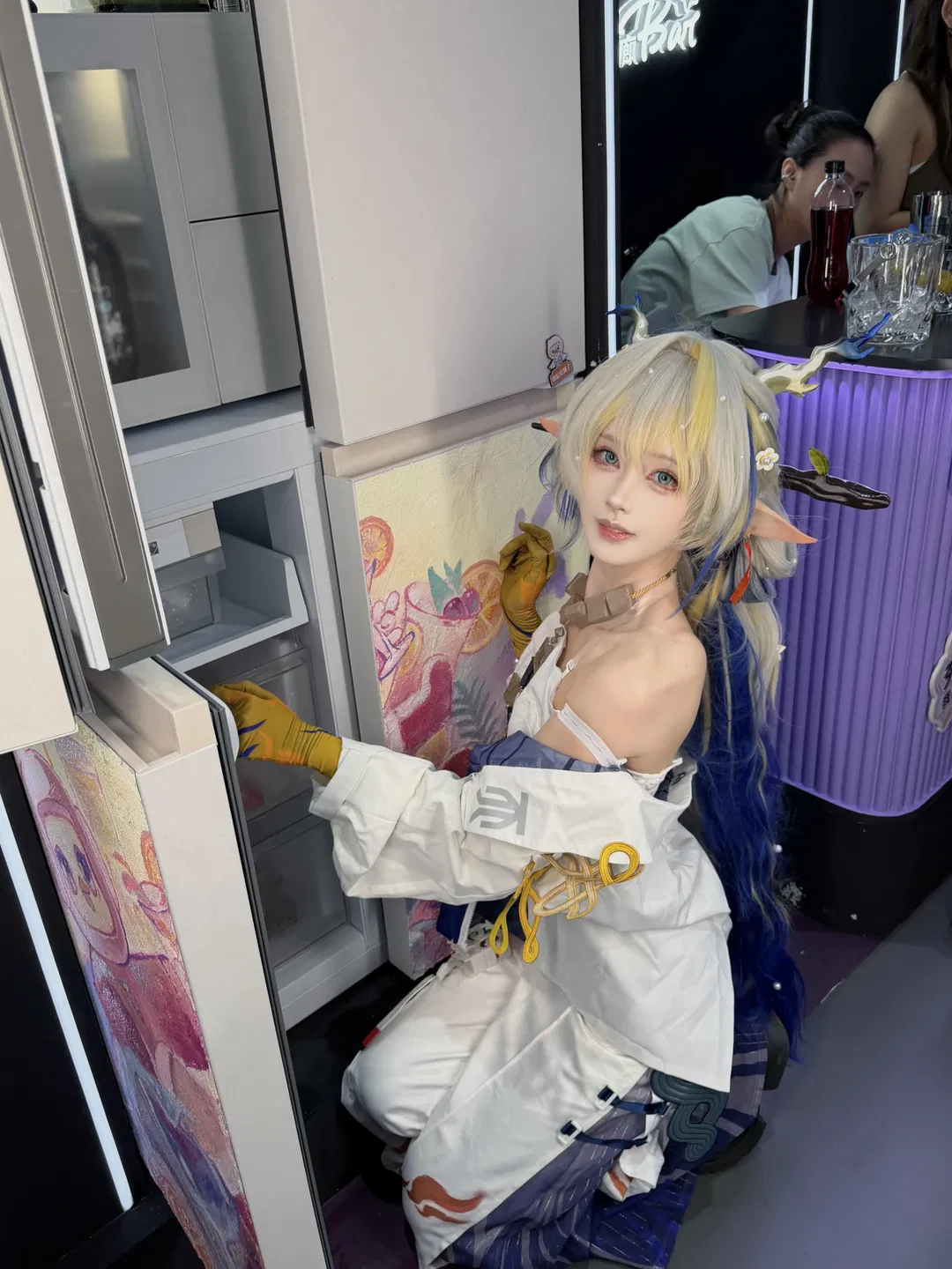 【黍cos】明日方舟岁家人在ChinaJoy挑选大屏 - 第 5 张