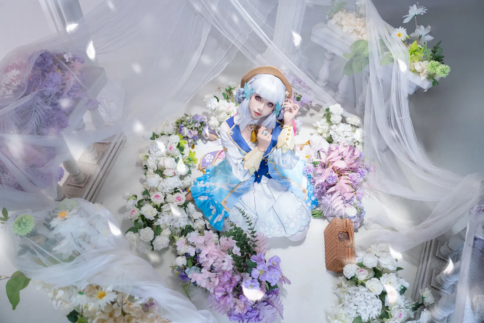 【神里绫华cos】神里流霜灭，原神花时来信花园奇遇 - 第 1 张