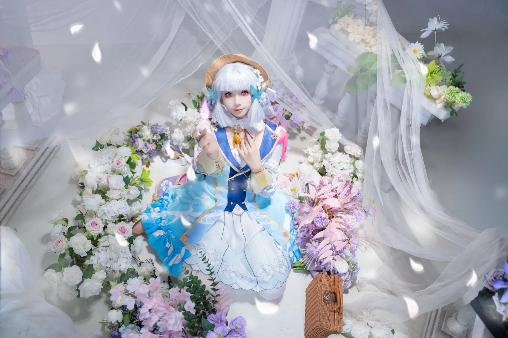 【神里绫华cos】神里流霜灭，原神花时来信花园奇遇 - 第 5 张