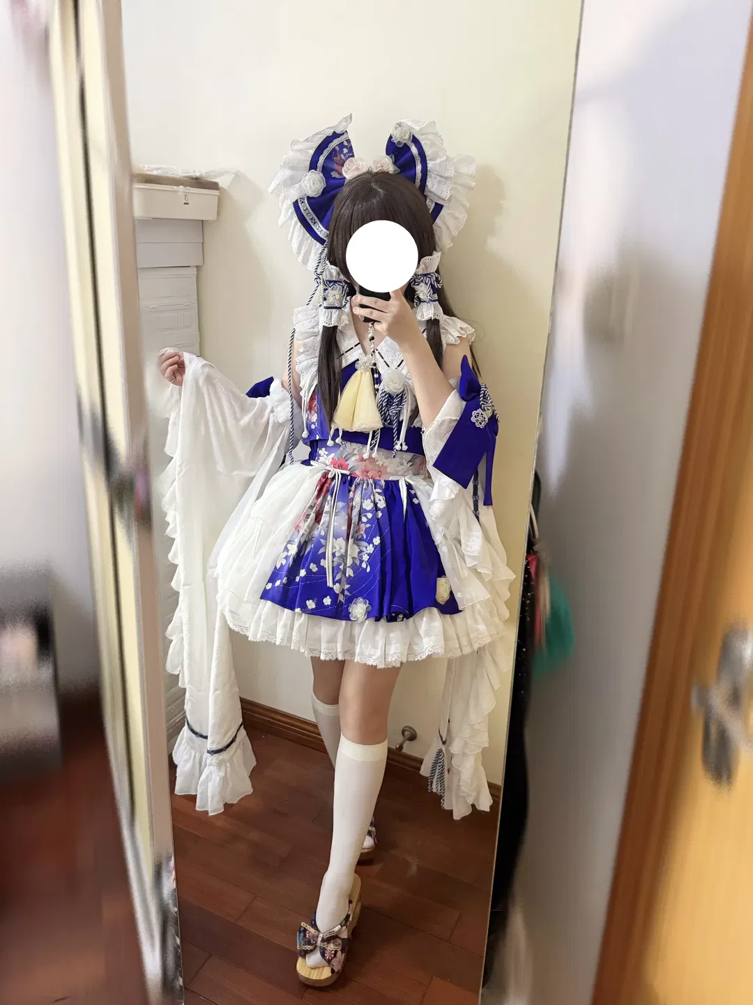 【博丽灵梦cos】东方project双色巫女服的极致华丽感 - 第 2 张